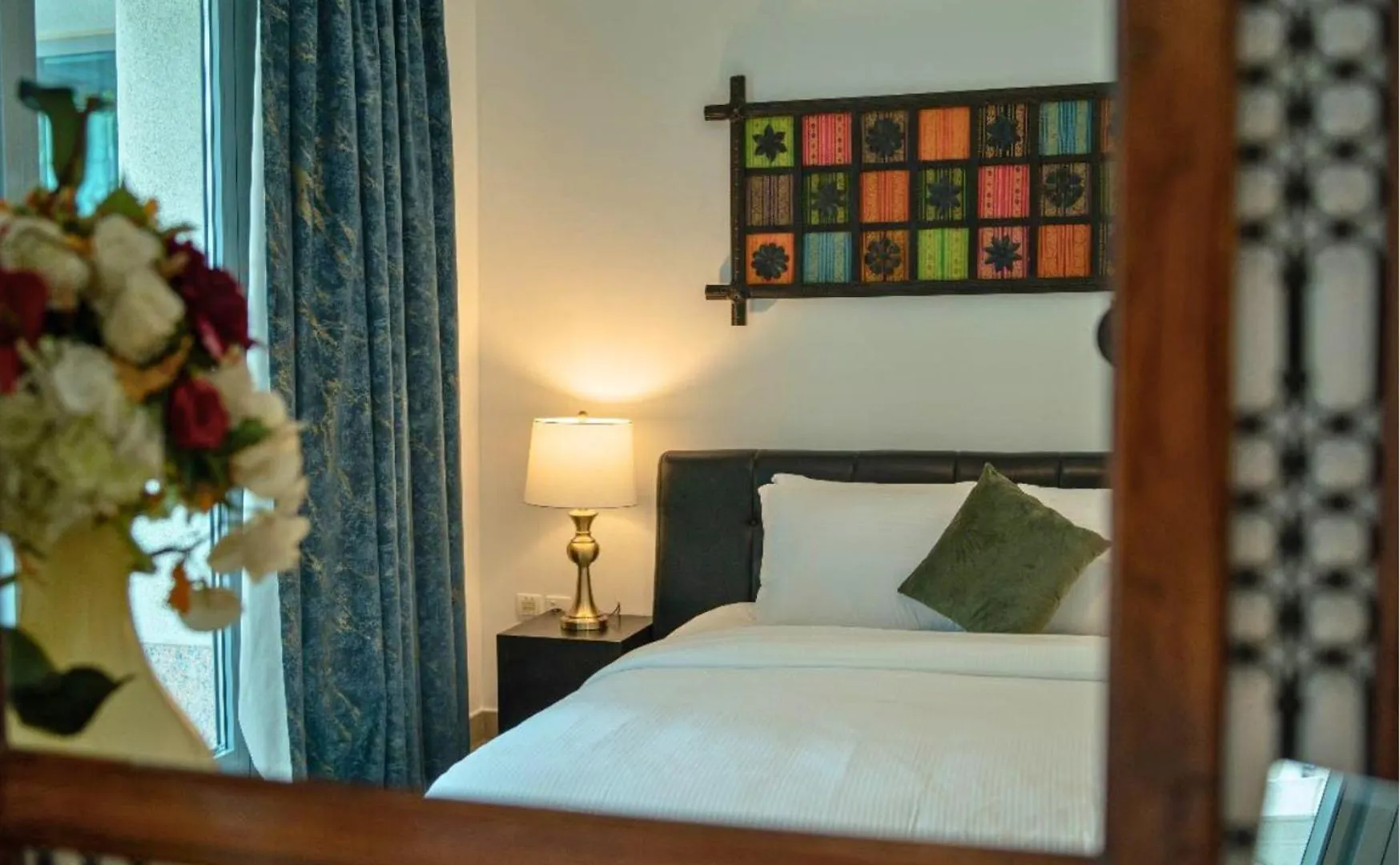 2Br Luxury Suite With A Garden View Dubai