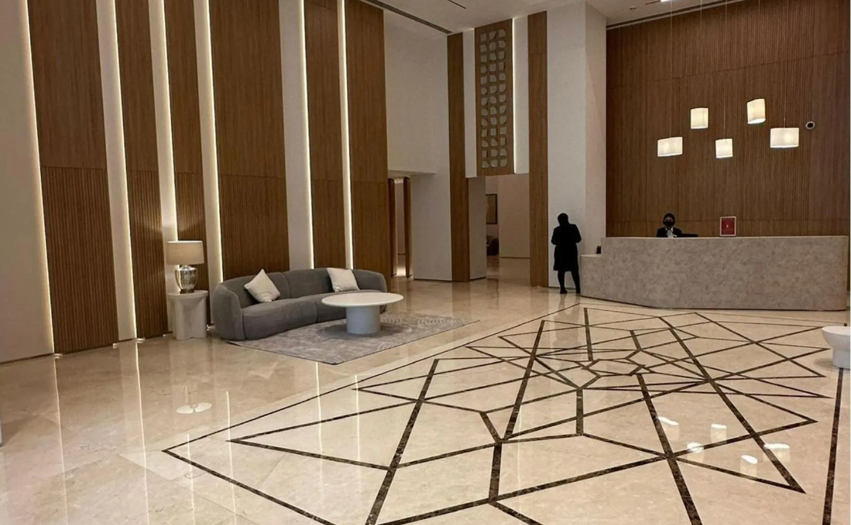 2Br Luxury Suite With A Garden View Dubai