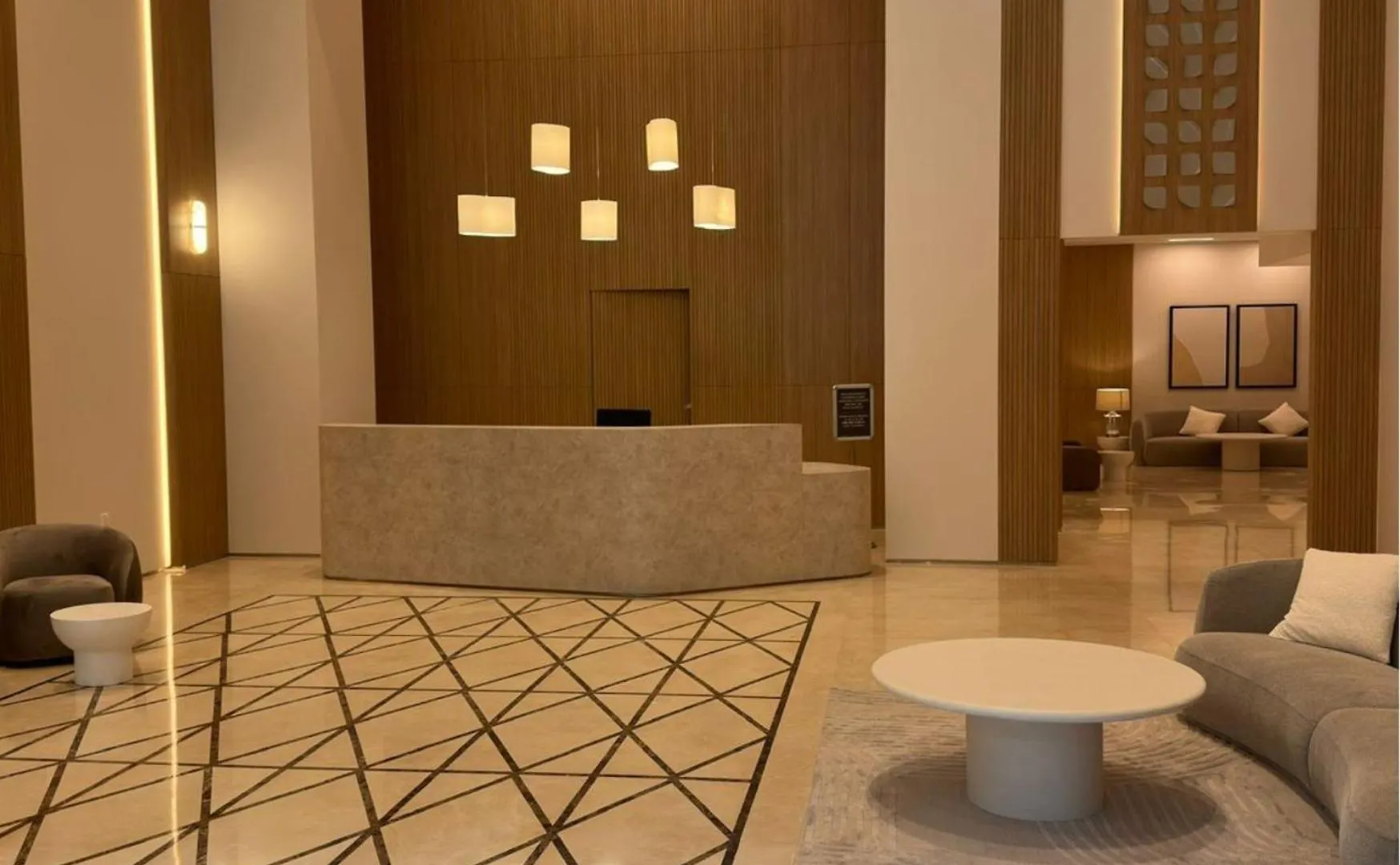 Apartment 2Br Luxury Suite With A Garden View Dubai