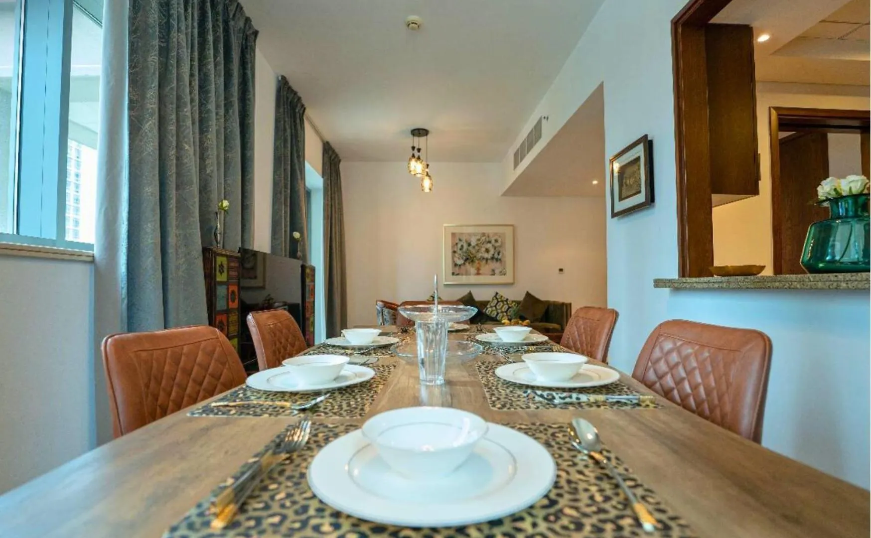 2Br Luxury Suite With A Garden View Dubaj Apartament