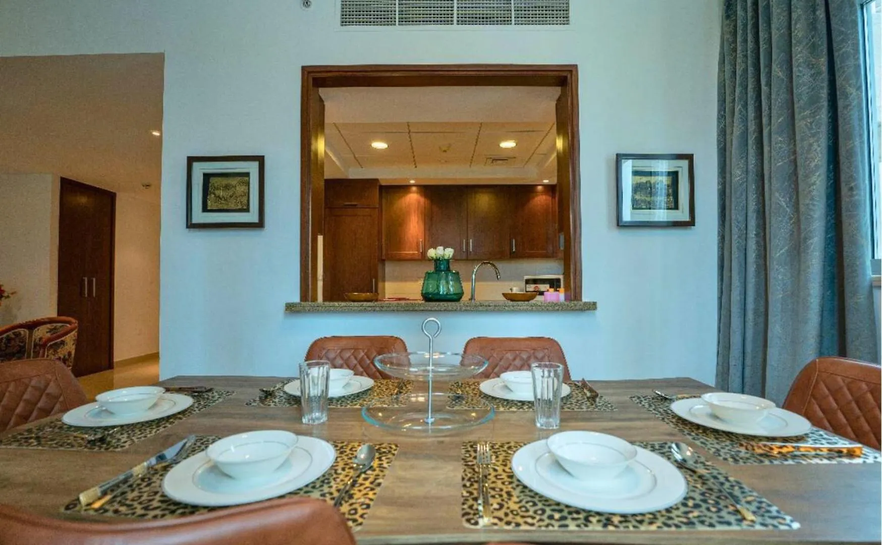 2Br Luxury Suite With A Garden View Dubaj Egyesült Arab Emírségek