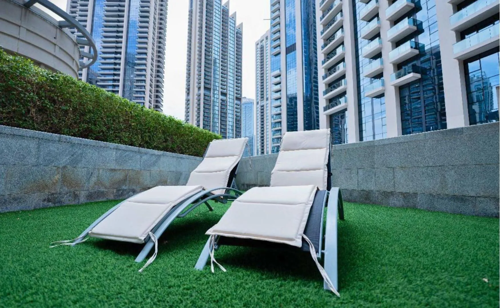 Apartman 2Br Luxury Suite With A Garden View Dubaj